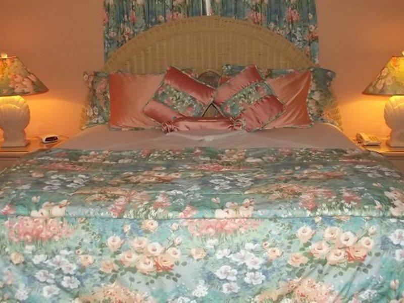 Coco Reef Resort & Spa Crown Point Esterno foto